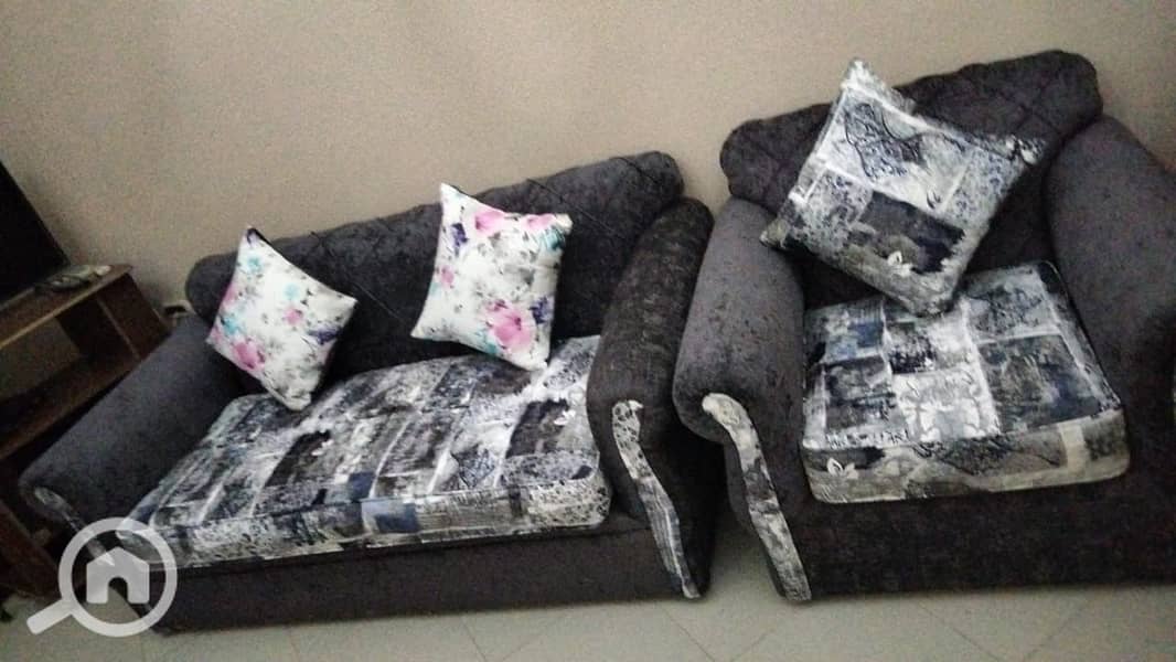 27 c0e6a18c-db06-43f0-b4ad-6a60cf7e6cea. jpeg