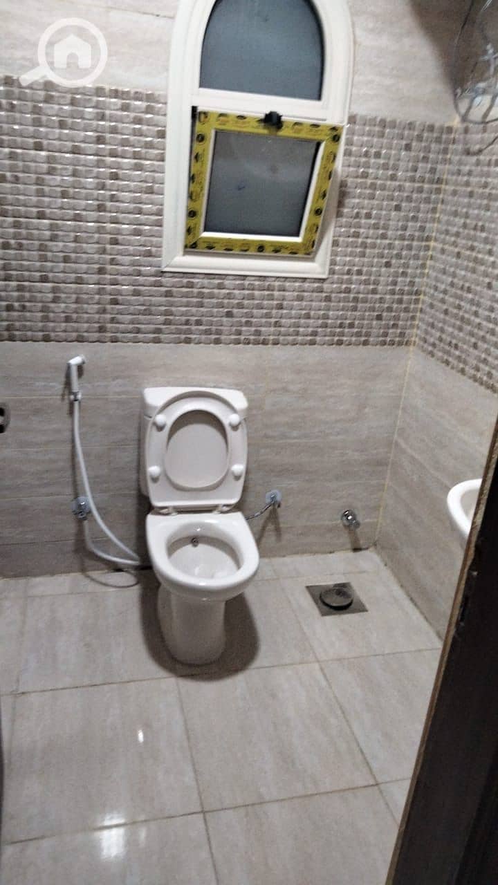 36 924e0115-7847-49ad-b189-0be15ed5a862. jpeg