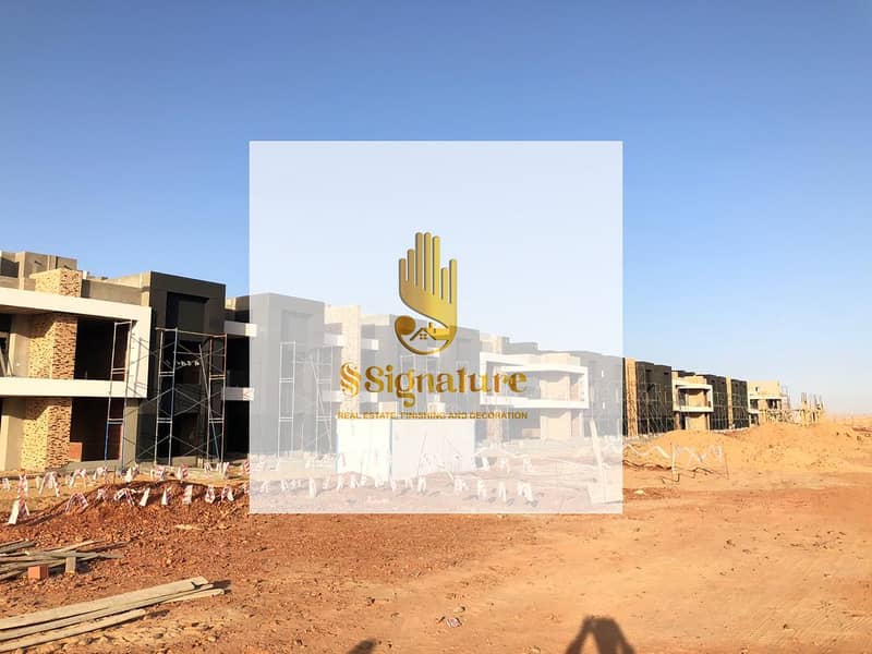 2 4da1a2d9-884c-447b-bb5f-3ab989b3d2c4. jpg