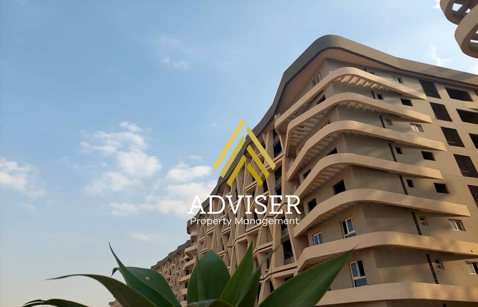 8 Midtown Condo Midtown New Cairo Compound  (4). jpg