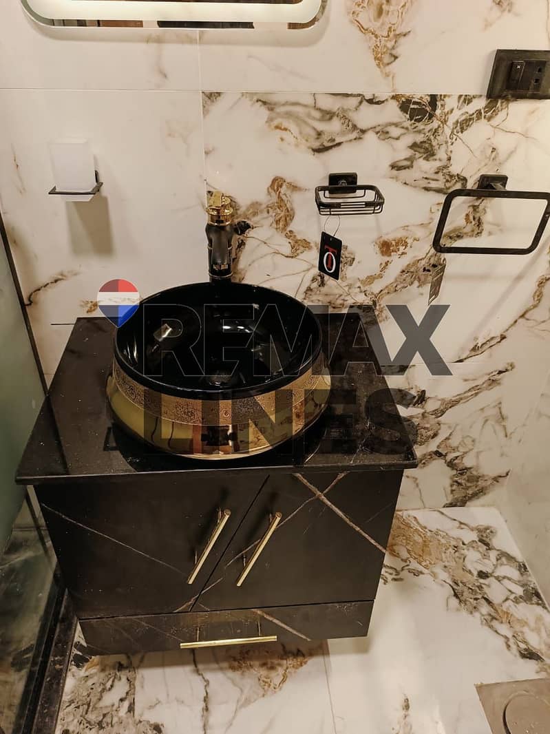 9 WhatsApp Image 2025-11-12 at 21.26. 20 (1). jpeg