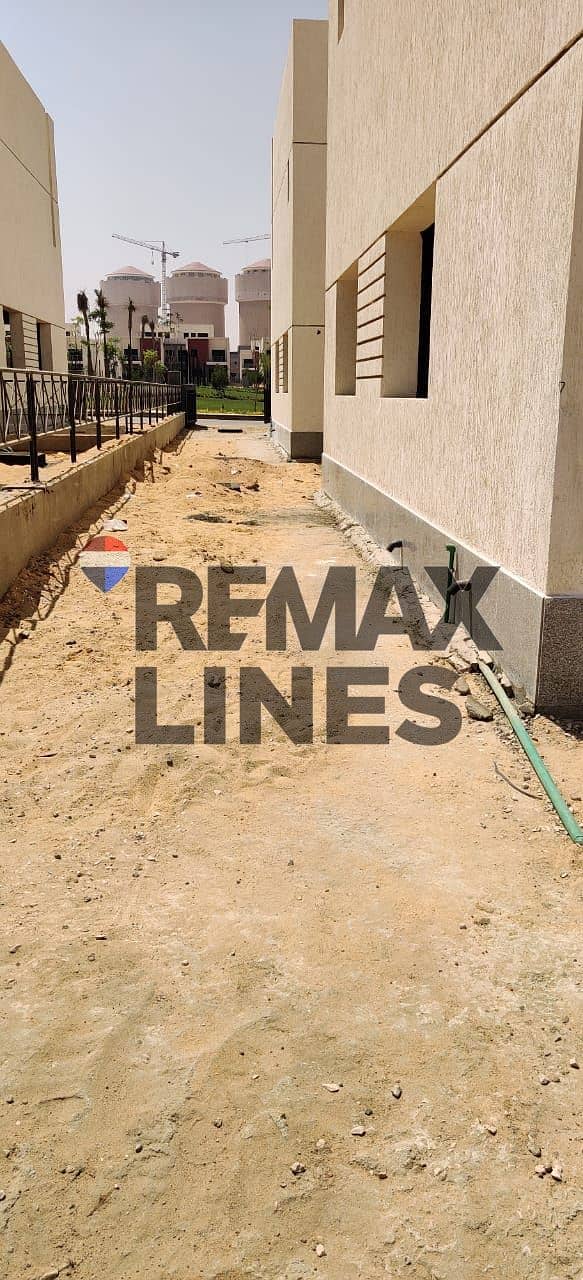 5 WhatsApp Image 2025-11-16 at 10.28. 26 (1). jpeg