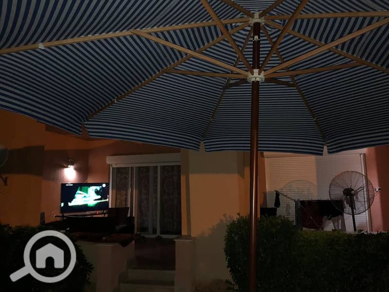 4 250b143e-477f-4546-9a83-5237b0ea2c10. jpeg