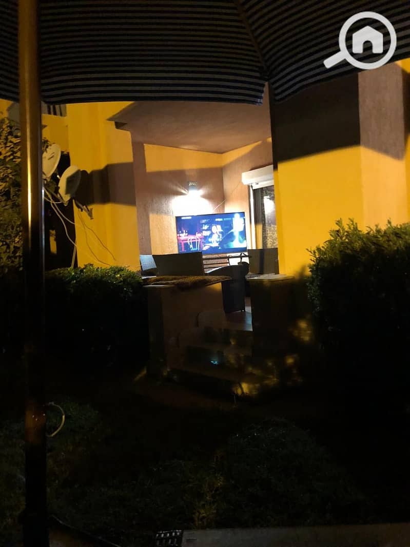 6 0492c778-1bb4-42ef-a568-cb29625b0ad8. jpeg