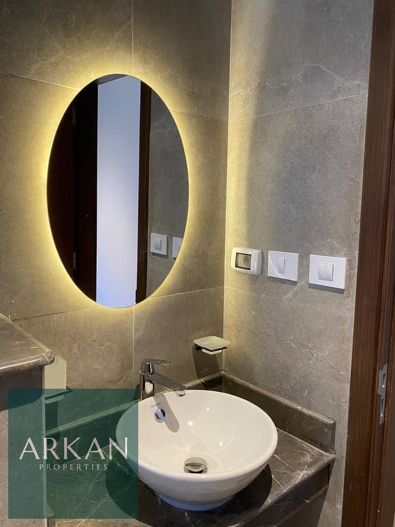 11 WhatsApp Image 2025-11-22 at 4.22. 59 PM (3). jpeg