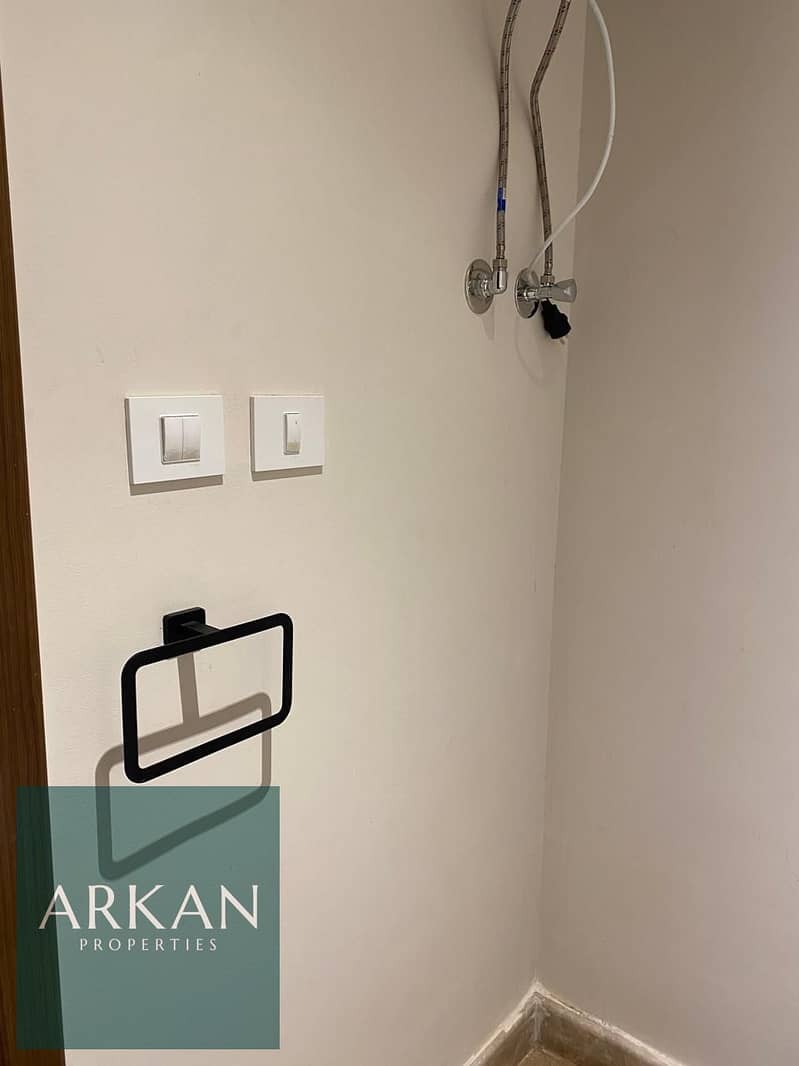 12 WhatsApp Image 2025-11-22 at 4.23. 01 PM (1). jpeg