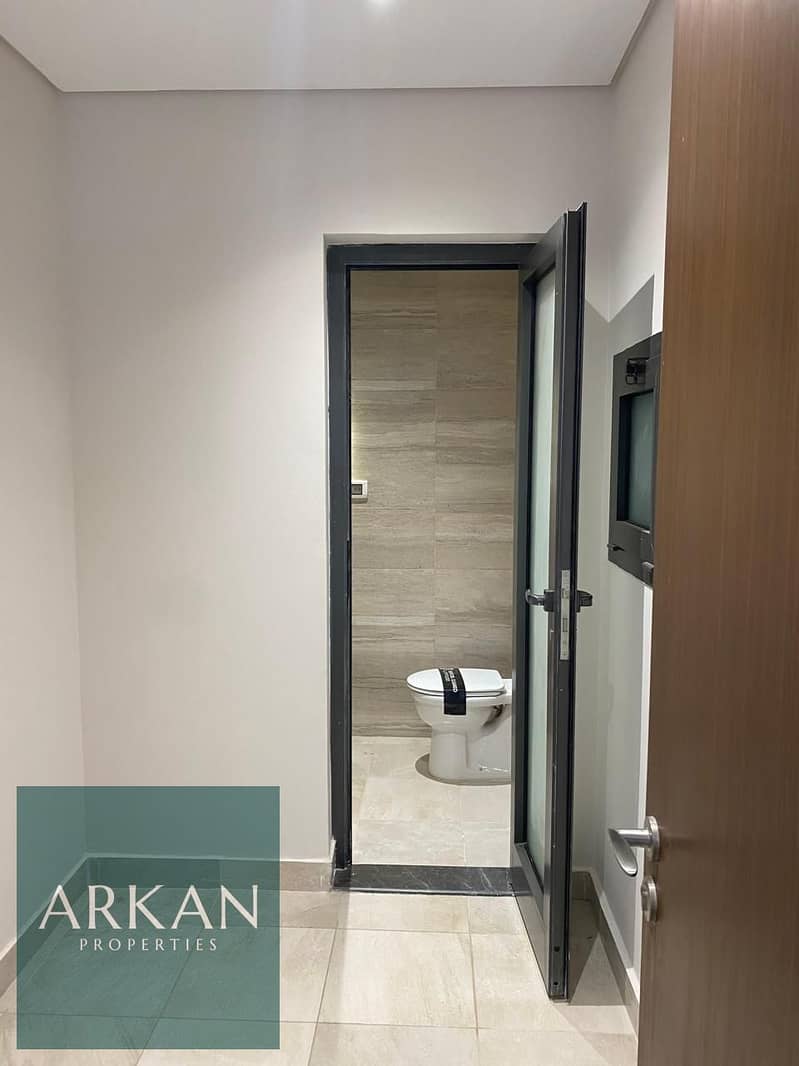 14 WhatsApp Image 2025-11-22 at 4.23. 01 PM (3). jpeg