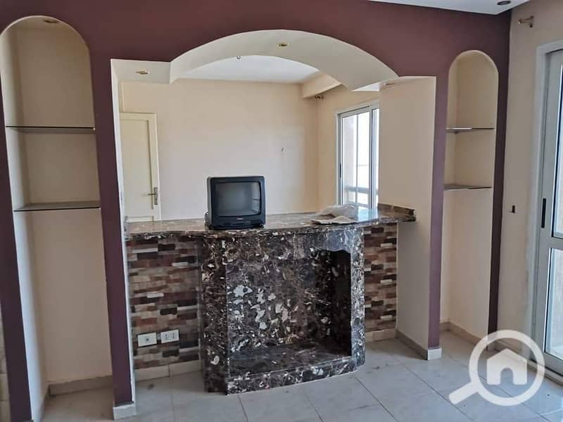 6 7e503bd1-4738-4d31-8151-8fded153454f. jpg