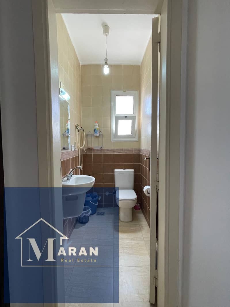 3 9c304dd1-094d-4790-a4aa-a8836cf2cd1a. jpg