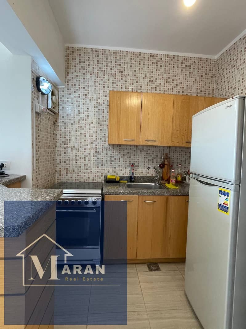 7 574286a7-6a61-4a87-84c1-50c7d1897a06. jpg