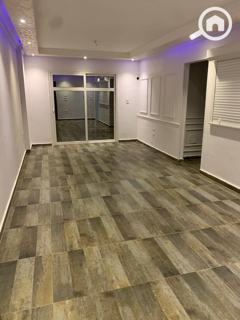 13 d3c72552-0268-4f45-81d6-b5f01b6c3105. jpg