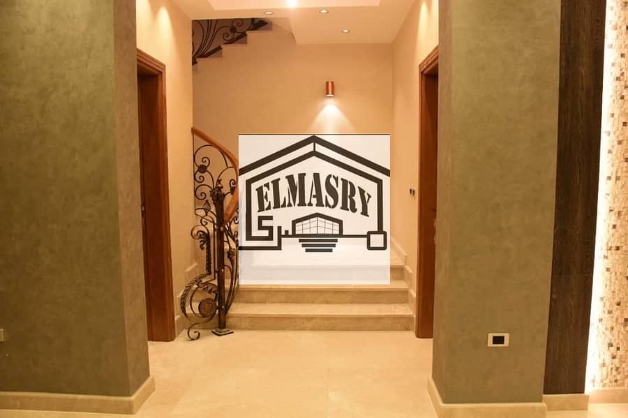 28 e28bd15b-8351-476a-b1fb-22aac174eadf. jpg