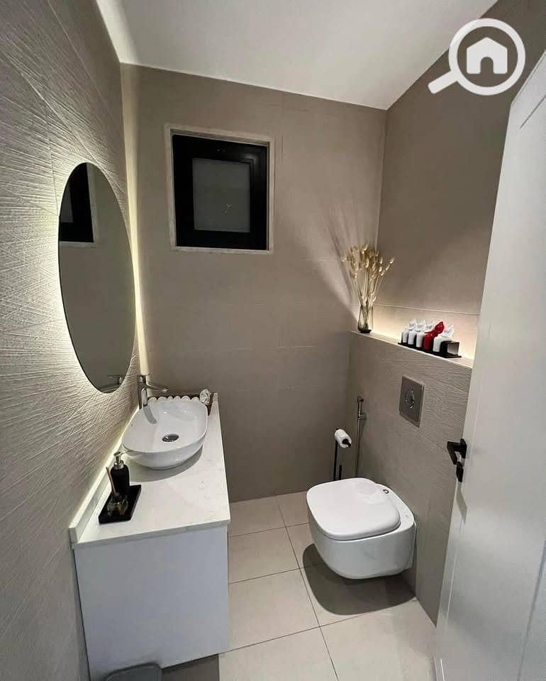 7 c9424b44-4fab-40c1-98e5-8d6a82d5ab15. jpg