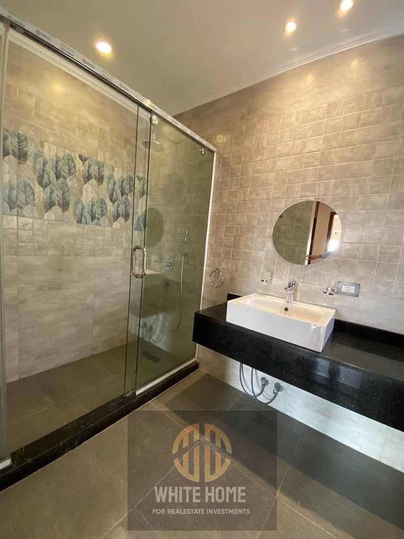 11 241e4e52-3081-4365-82b7-893c386659ca. jpeg