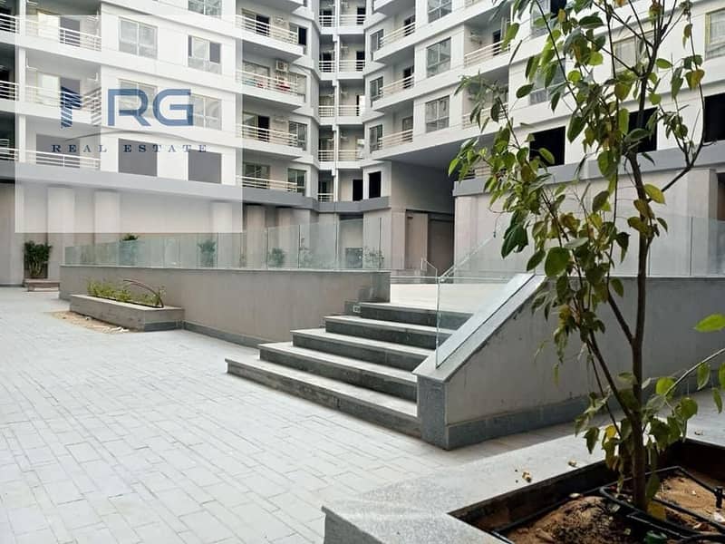 12 WhatsApp Image 2024-10-06 at 12.20. 05 PM. jpeg