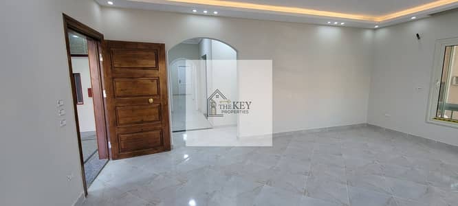 مکتب  للايجار في الشيخ زايد، الجيزة - WhatsApp Image 2025-11-16 at 16.30. 01_f961790e. jpg