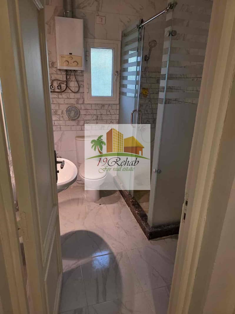 3 1b21a926-e31e-435d-9d56-3929c3d02e1d. jpg