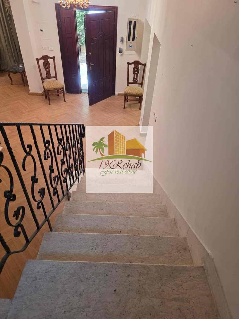 11 fdb37a4a-a179-4b3c-80f1-d2d046188fb1. jpg