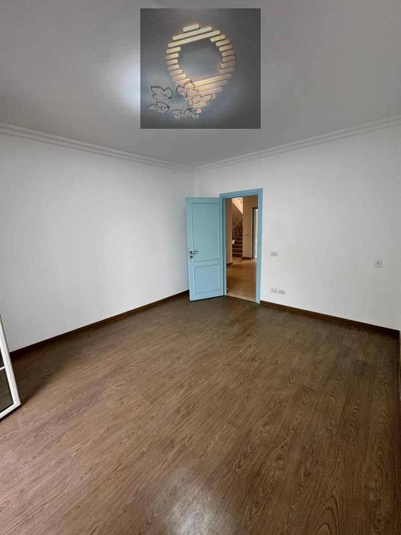 5 WhatsApp Image 2025-11-04 at 20.05. 32_88770f3f. jpg