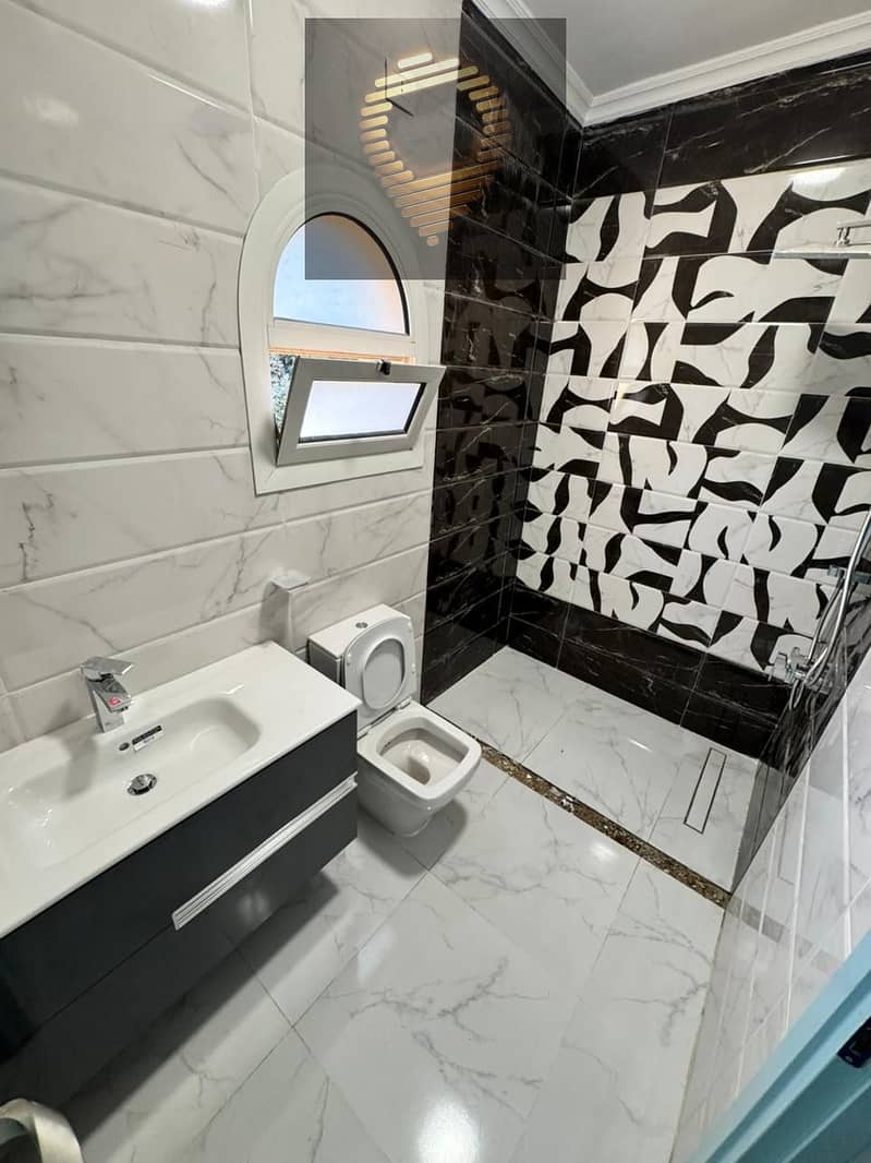 17 WhatsApp Image 2025-11-04 at 20.05. 32_9ccbf25a. jpg