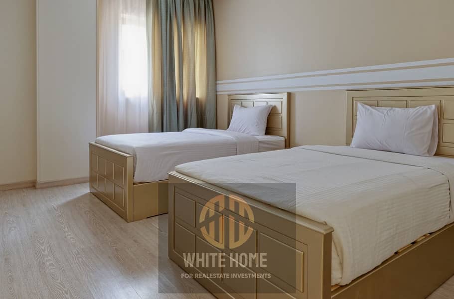 2 825390de-c839-4484-802e-e5adb20c1f80. jpeg