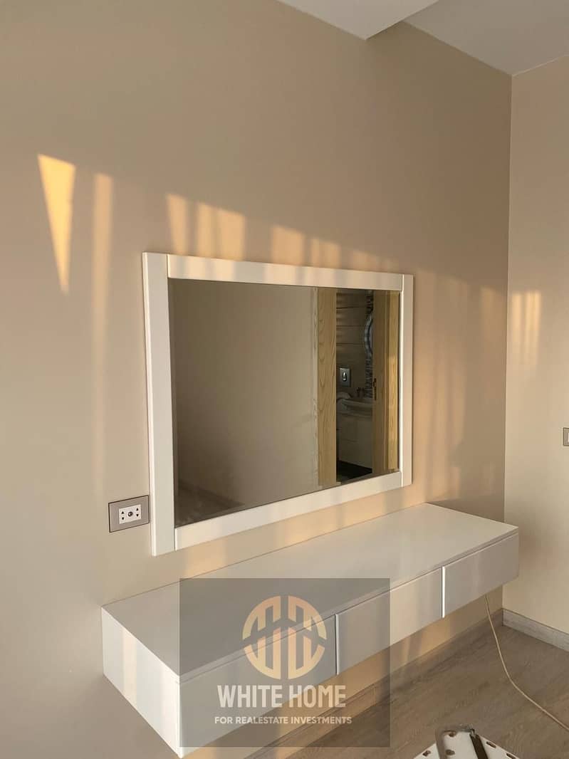 8 4e5ba5df-939b-4cff-8428-2b82ddace6a9. jpeg