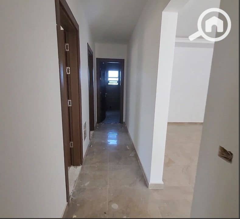 5 13b945337e064031ba10b1ed6f92c622. jpg