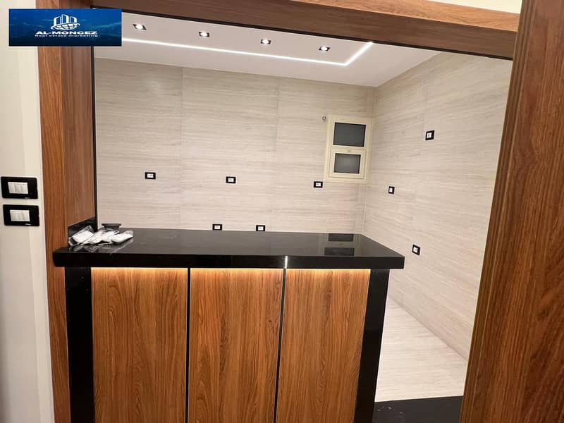 4 WhatsApp Image 2025-11-22 at 18.36. 34_f5c840ba. jpg