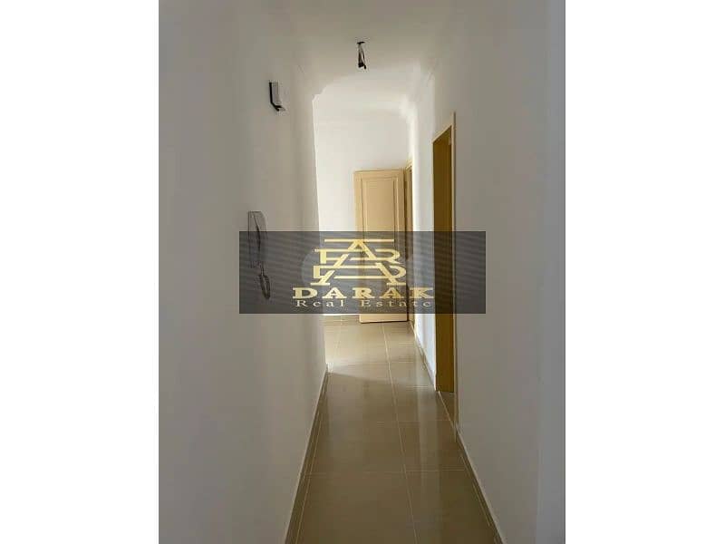 9 28152841-800x600. jpg