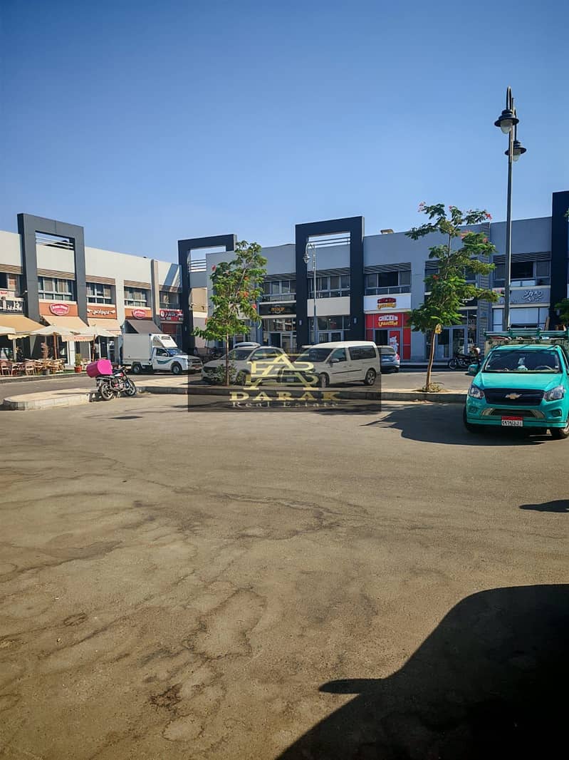 8 WhatsApp Image 2025-10-01 at 11.29. 45 AM. jpeg