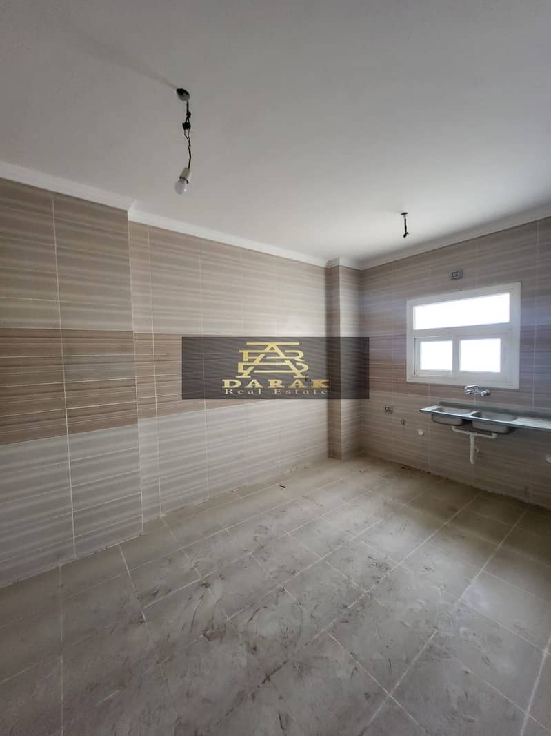 4 09b79c0c-d59f-4146-8a85-86fd67e03af2. jpeg