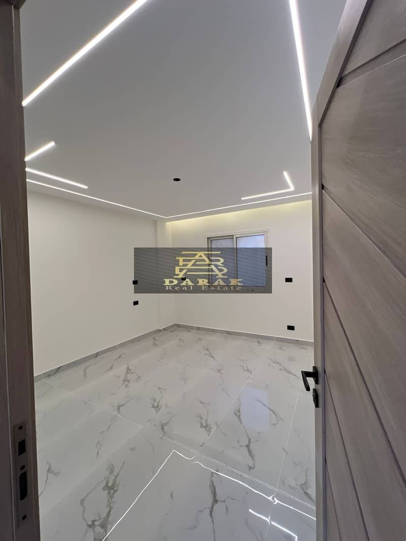 4 WhatsApp Image 2025-11-20 at 7.13. 41 PM. jpeg