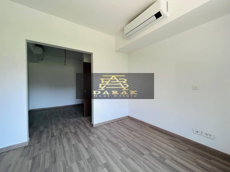 7 b6062c7a-b222-4365-9ad4-3ae67a6b4ccd. jpg