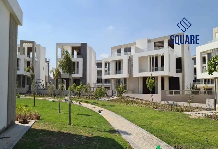 9 7374275-d6a1co. jpg