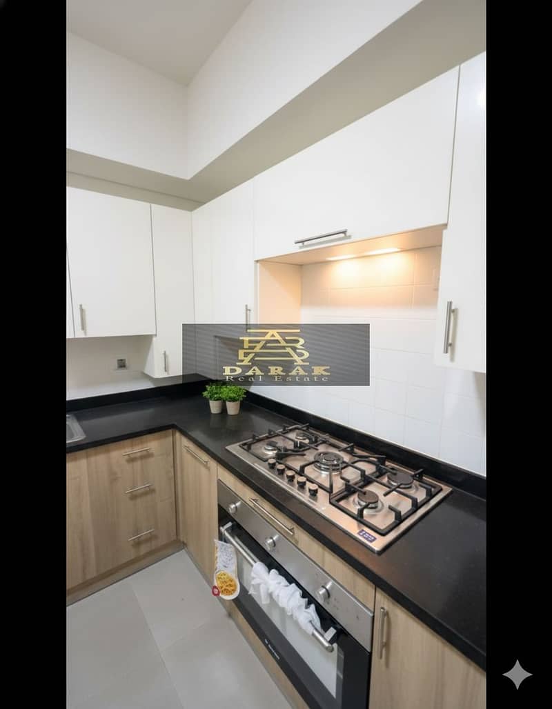 4 Gemini_Generated_Image_onqreionqreionqr. png