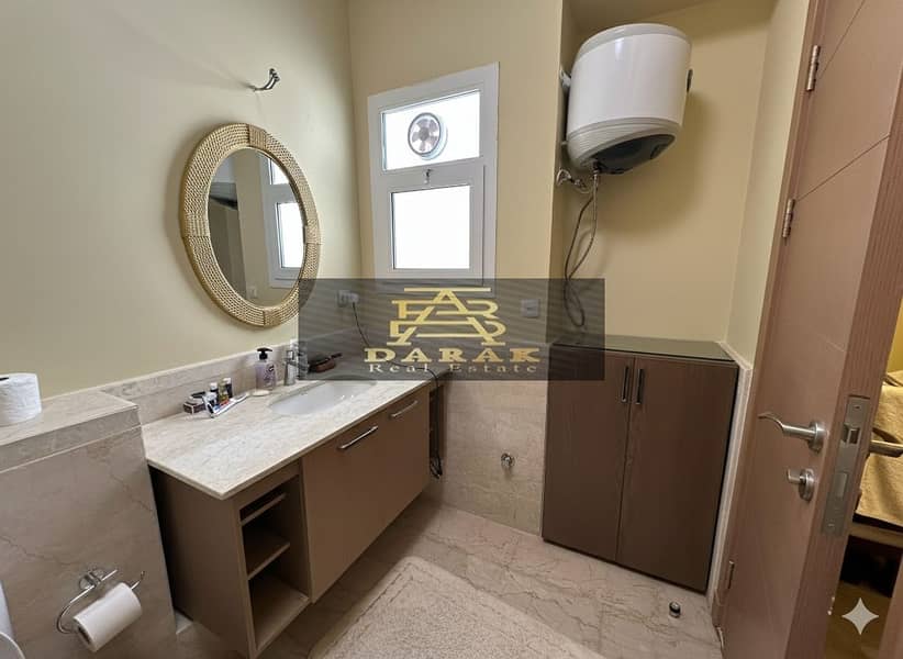 8 Gemini_Generated_Image_qz5is7qz5is7qz5i. png