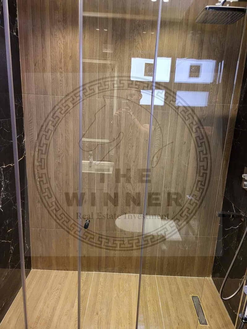 11 b43d368f-10bc-447a-8e7b-dc296425cd2e. jpg