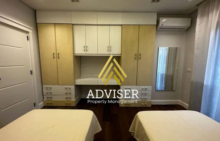 6 8240919-00afbo. jpg