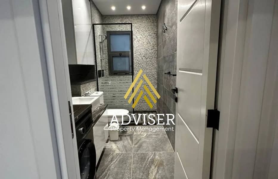 7 8240919-8c7f3o. jpg