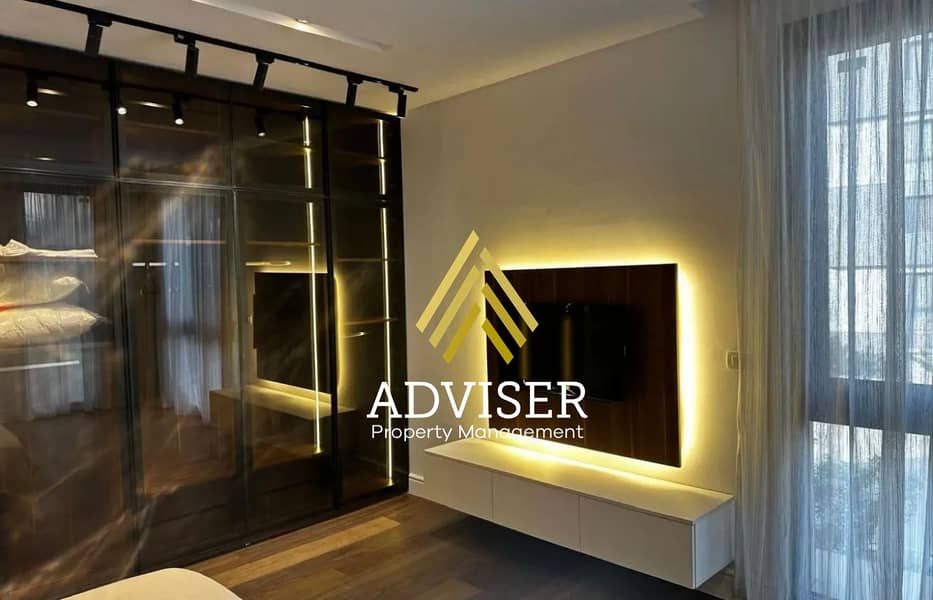 9 8240919-ce8dbo. jpg