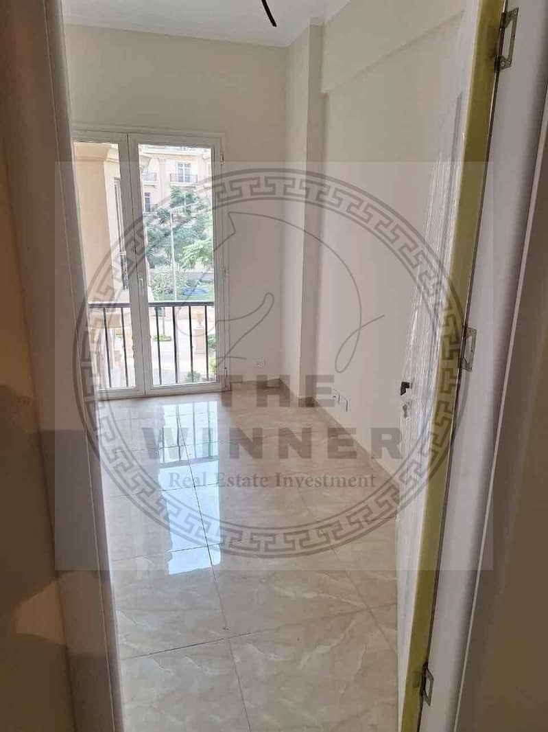 3 8301967f-d057-4566-8d5a-de5149e91d9a. jpg