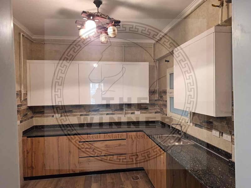 8 a8467a44-3ad1-4d1a-82ce-ff3afdb448b1. jpg