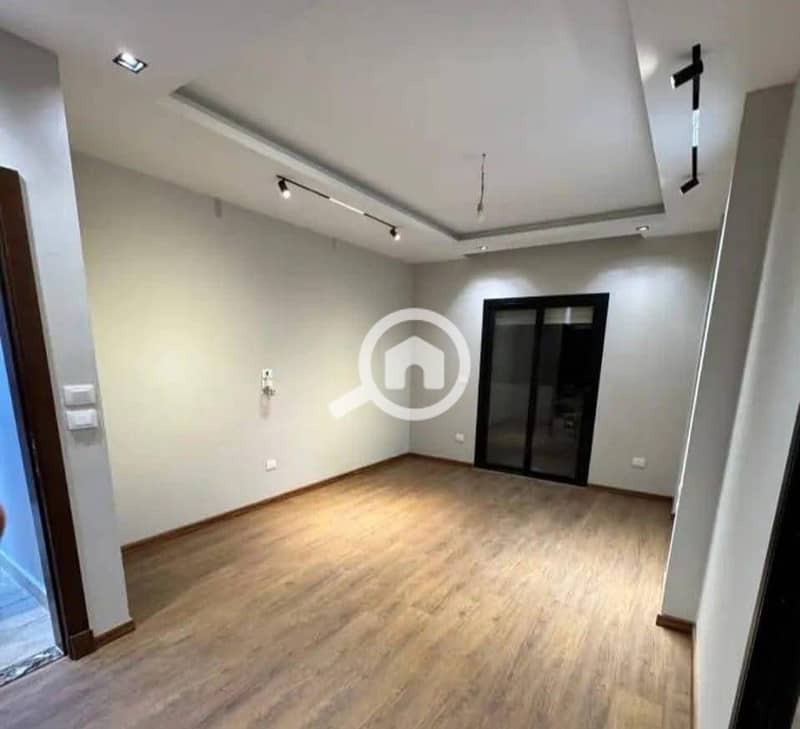 7 WhatsApp Image 2025-05-27 at 3.41. 42 PM (3). jpeg