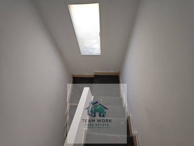 4 WhatsApp Image 2025-11-22 at 7.01. 06 PM. jpeg