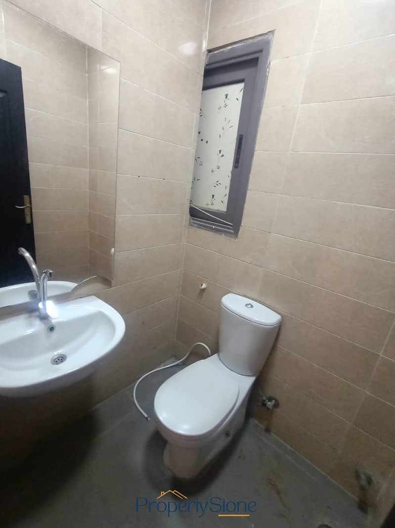 11 WhatsApp Image 2025-11-18 at 4.47. 53 PM (1). jpeg