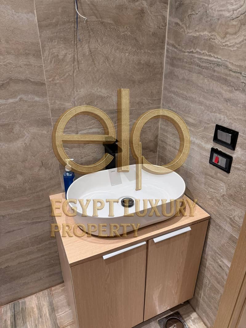 10 WhatsApp Image 2024-12-18 at 5.59. 41 PM (1). jpeg