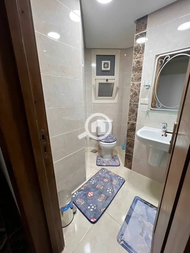 5 WhatsApp Image 2025-11-22 at 17.40. 58 (1). jpeg