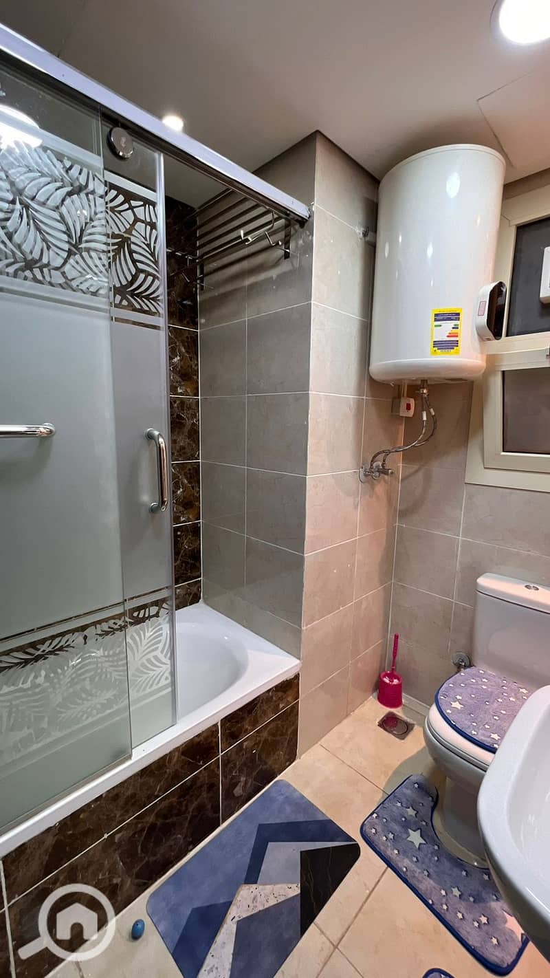 18 WhatsApp Image 2025-11-22 at 17.41. 02. jpeg