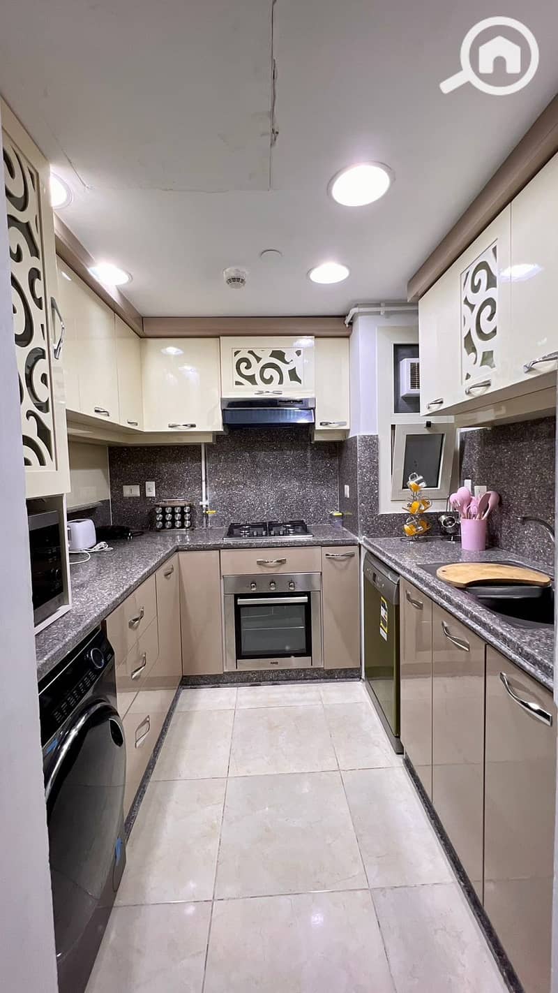 21 WhatsApp Image 2025-11-22 at 17.41. 03. jpeg