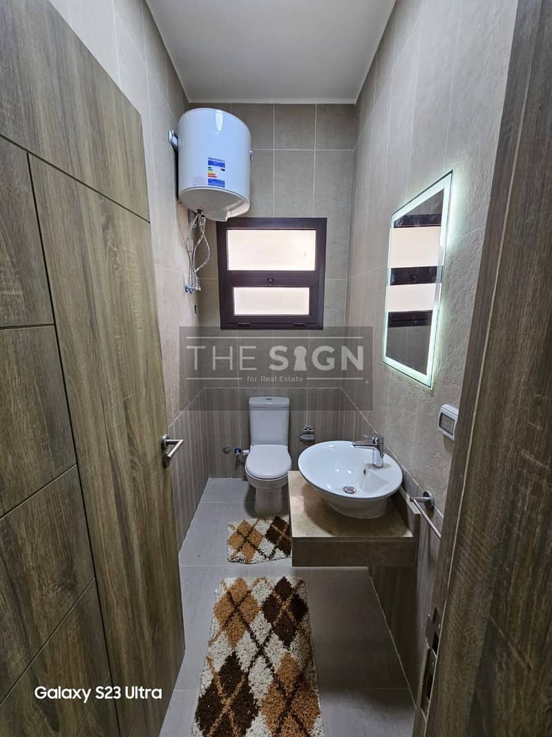 7 WhatsApp Image 2025-11-22 at 7.51. 30 PM. jpeg